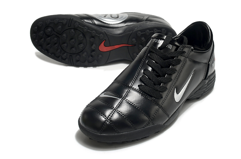 Chuteira Nike Total 90 Society