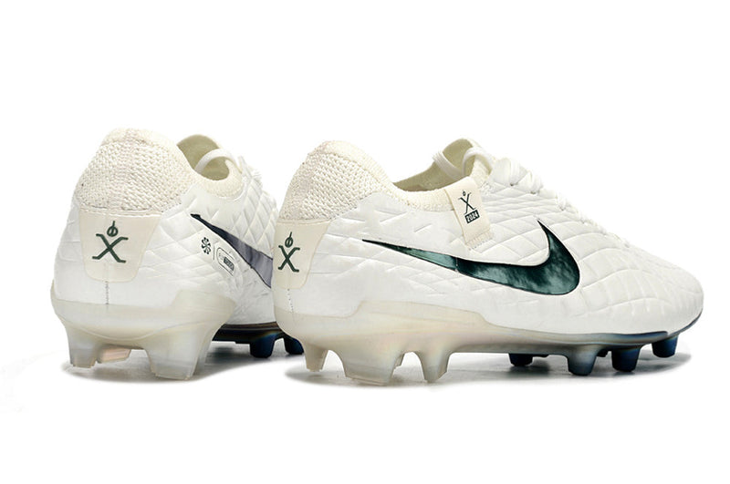 Chuteira Nike Tiempo Legend 10 Elite Campo